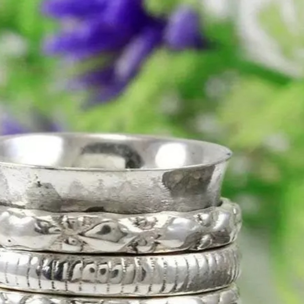 Wide sterling silver Meditation cuff ring - Picture 3 of 7